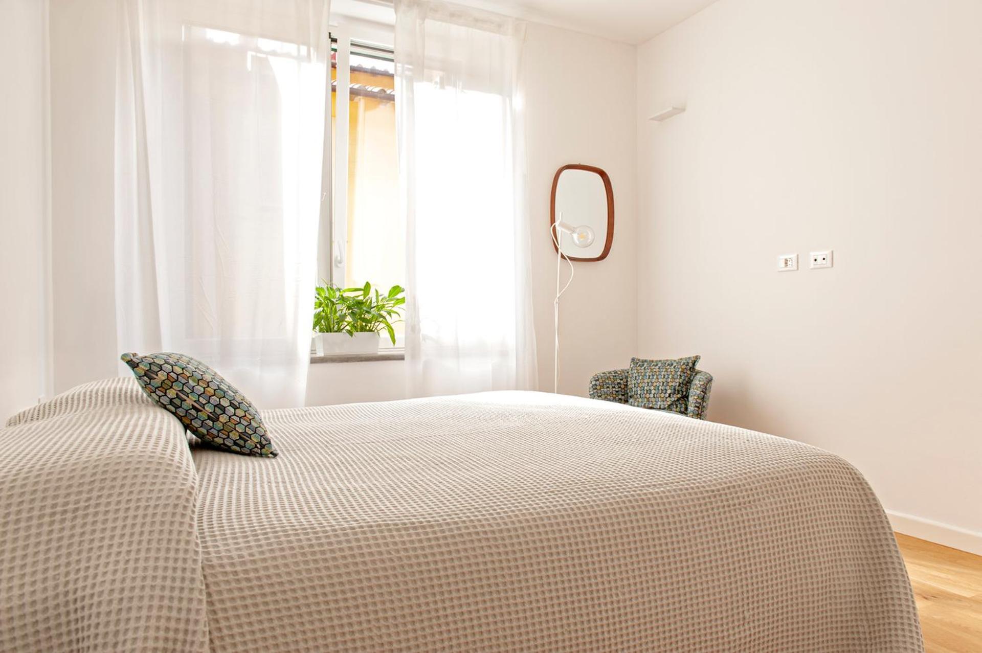Waterfront Balcony I Grani 2 Resort Style Suite Livorno Bagian luar foto